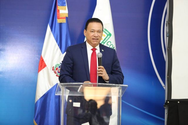 Contralor Daniel Omar Caamaño