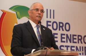 CNE favorece energía renovable para estaciones de carga eléctrica