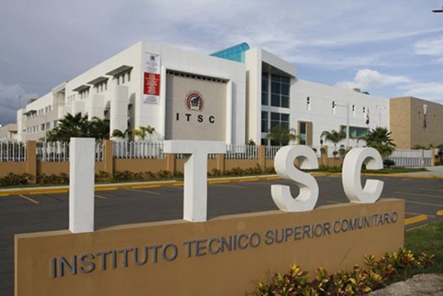 alternativa-curricular-para-la-juventud-dominicana