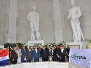 Lotería Nacional honra Padres de la Patria