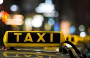 Taxistas estacionarios denuncian exclusión de beneficios que está dando el Gobierno