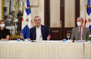 Gobierno dará bono a estudiantes universitarios Bono
