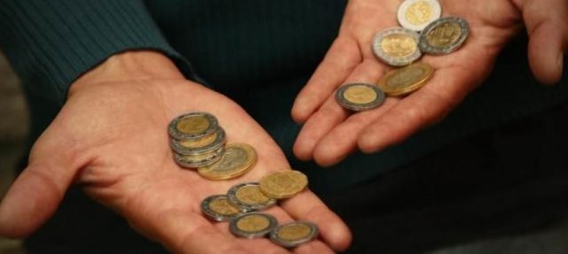 POCO-DINERO trabajadores suspendidos