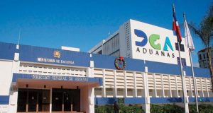 Aduanas supera