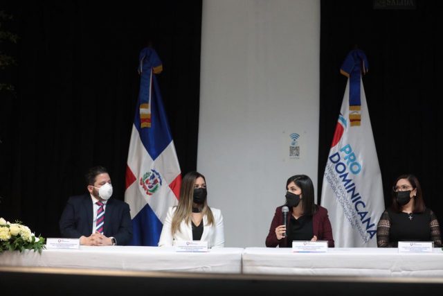 Rafael Nuñez, Biviana Riveiro. Gabriella Dippino, Susana Anton (1) plan integral de formación