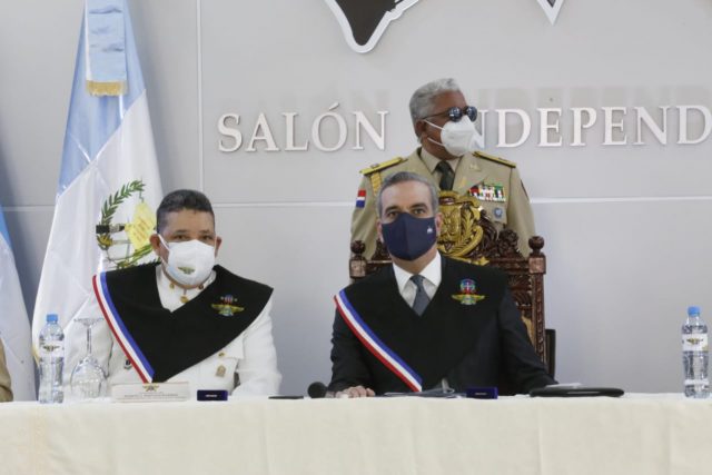 militares militares