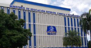 MESCYT cumplen