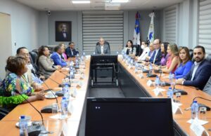 CNSS conoce renuncia de Gerente General y designa Gerente Interina Gerente General
