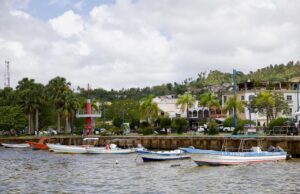 Presidente Abinader da primer palazo construcción terminal de cruceros en Samaná terminal de cruceros en Samaná