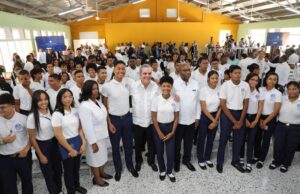 Con inversión superior a los 195 millones de pesos Presidente Abinader Inaugura dos nuevos centros educativos centros educativos