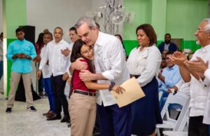 Presidente Abinader dice seguirá construyendo centros de INFOTEP para capacitar a más jóvenes centros INFOTEP