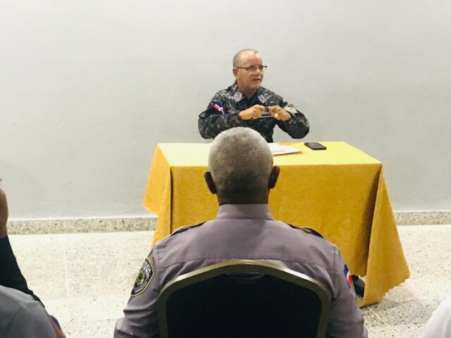 Policia Comunitaria Policia Comunitaria