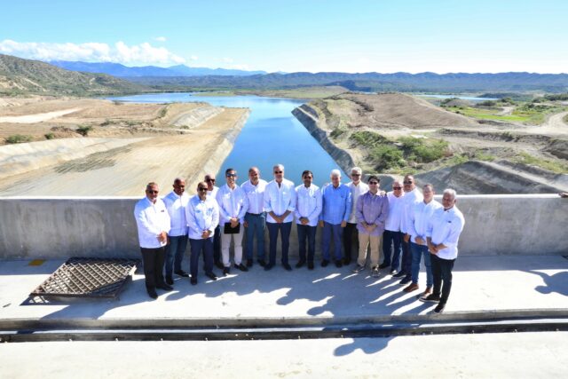Presidente Abinader inaugura embalse de la presa Montegrande Presidente Abinader inaugura embalse de la presa Montegrande